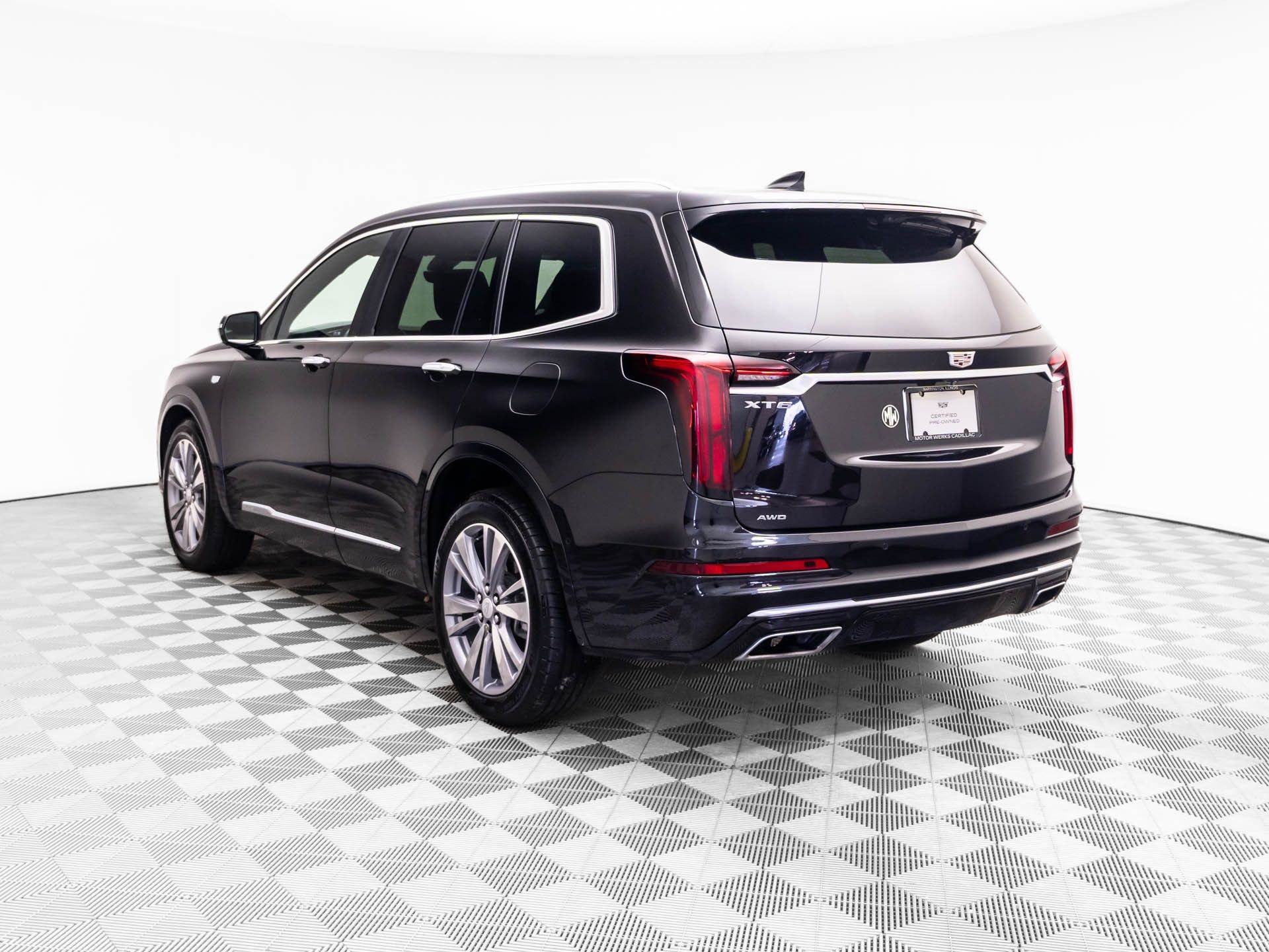 Used 2025 Cadillac XT6 Premium Luxury w/ Platinum Package AWD/4WD video 3