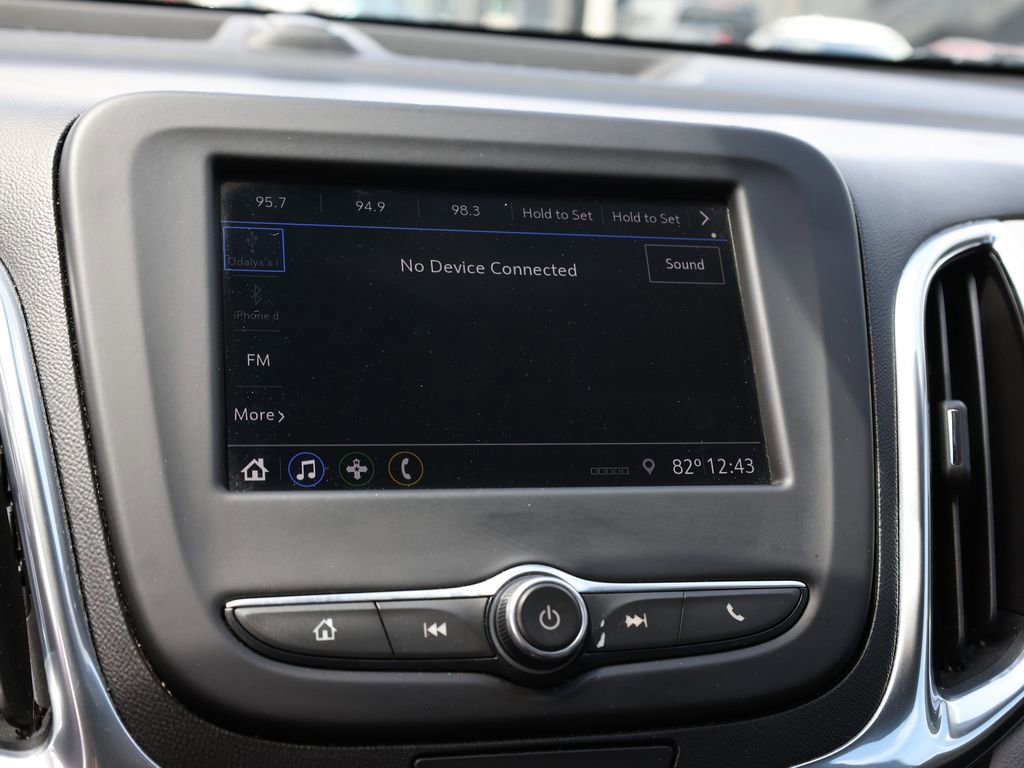 Used 2019 Chevrolet Equinox LS w/ LS Convenience Package image 26