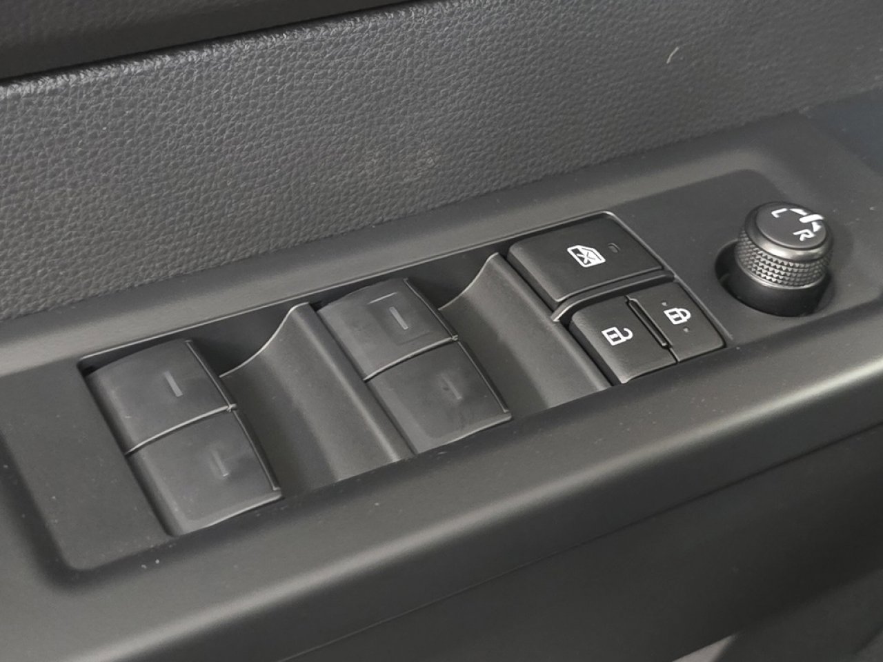 New 2026 Toyota Tundra SR5 image 25