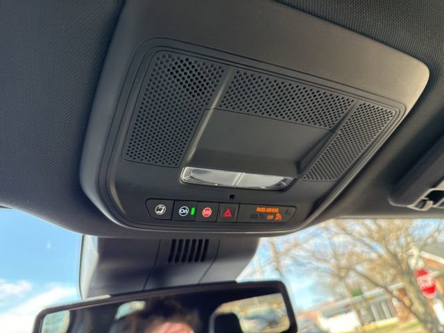 Used 2025 Chevrolet Silverado EV LT AWD/4WD image 26