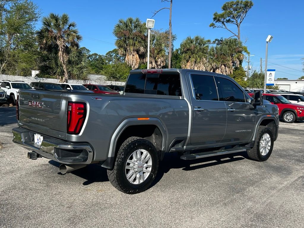 Used 2024 GMC Sierra 2500 SLT w/ SLT Premium Package image 7