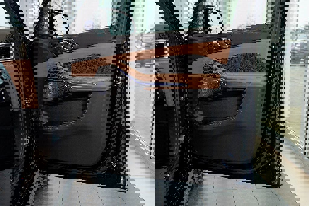 New 2026 BMW X5 M Competition w/ Executive Package image 20