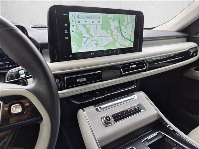 Used 2025 Lincoln Aviator Reserve w/ Illumination Package RWD image 11