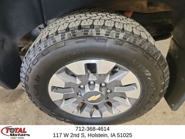 Used 2024 Chevrolet Silverado 2500 Custom w/ Custom Convenience Package image 10