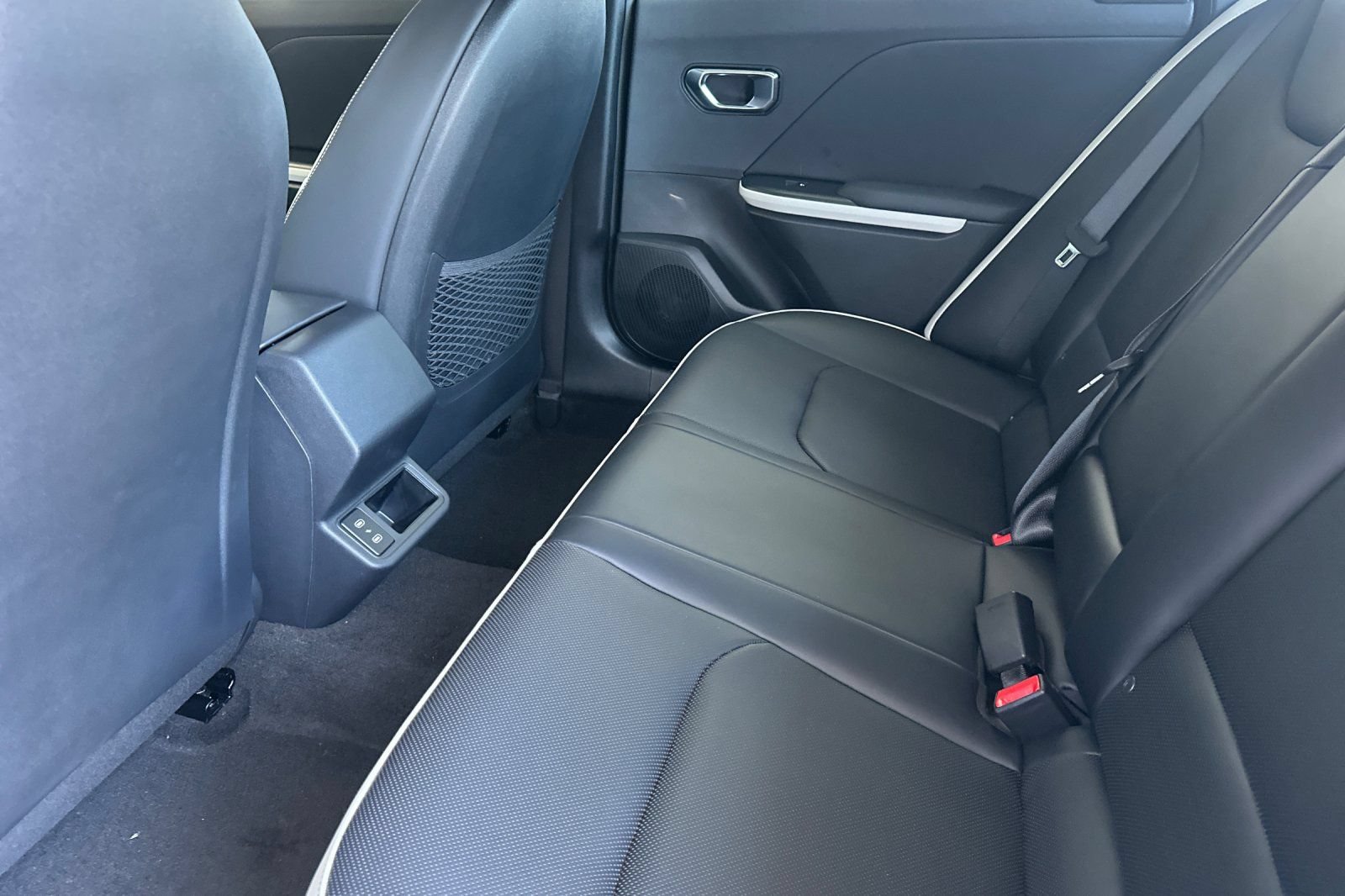 New 2026 Kia K4 GT-Line w/ GT-Line Sunroof Package FWD image 12