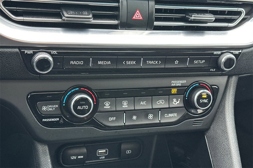 Used 2021 Kia Niro Touring image 24