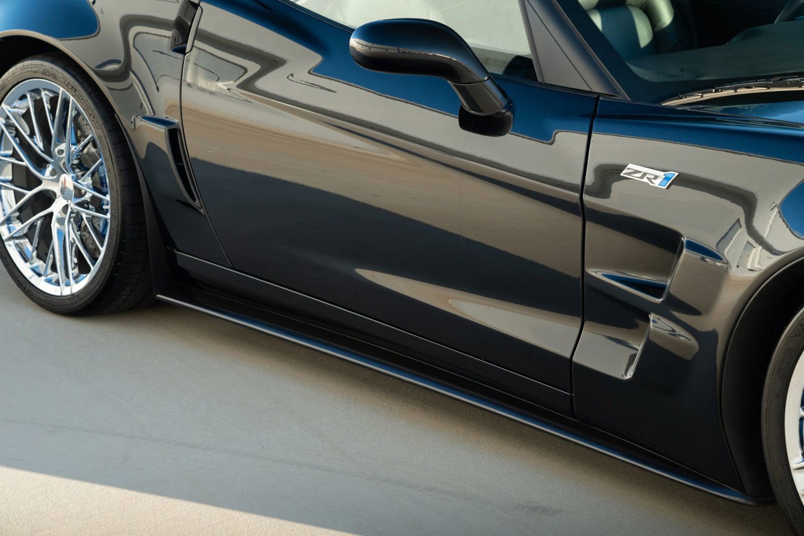 Used 2010 Chevrolet Corvette ZR1 w/ Preferred Equipment Group image 49