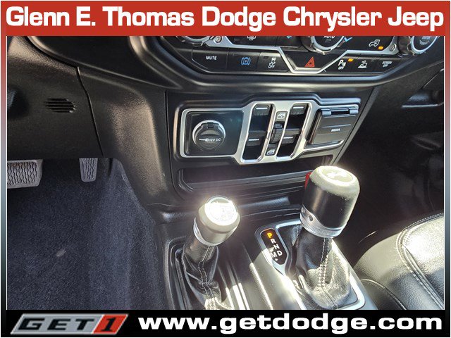 Used 2021 Jeep Wrangler Unlimited Sahara w/ Safety Group AWD/4WD image 18