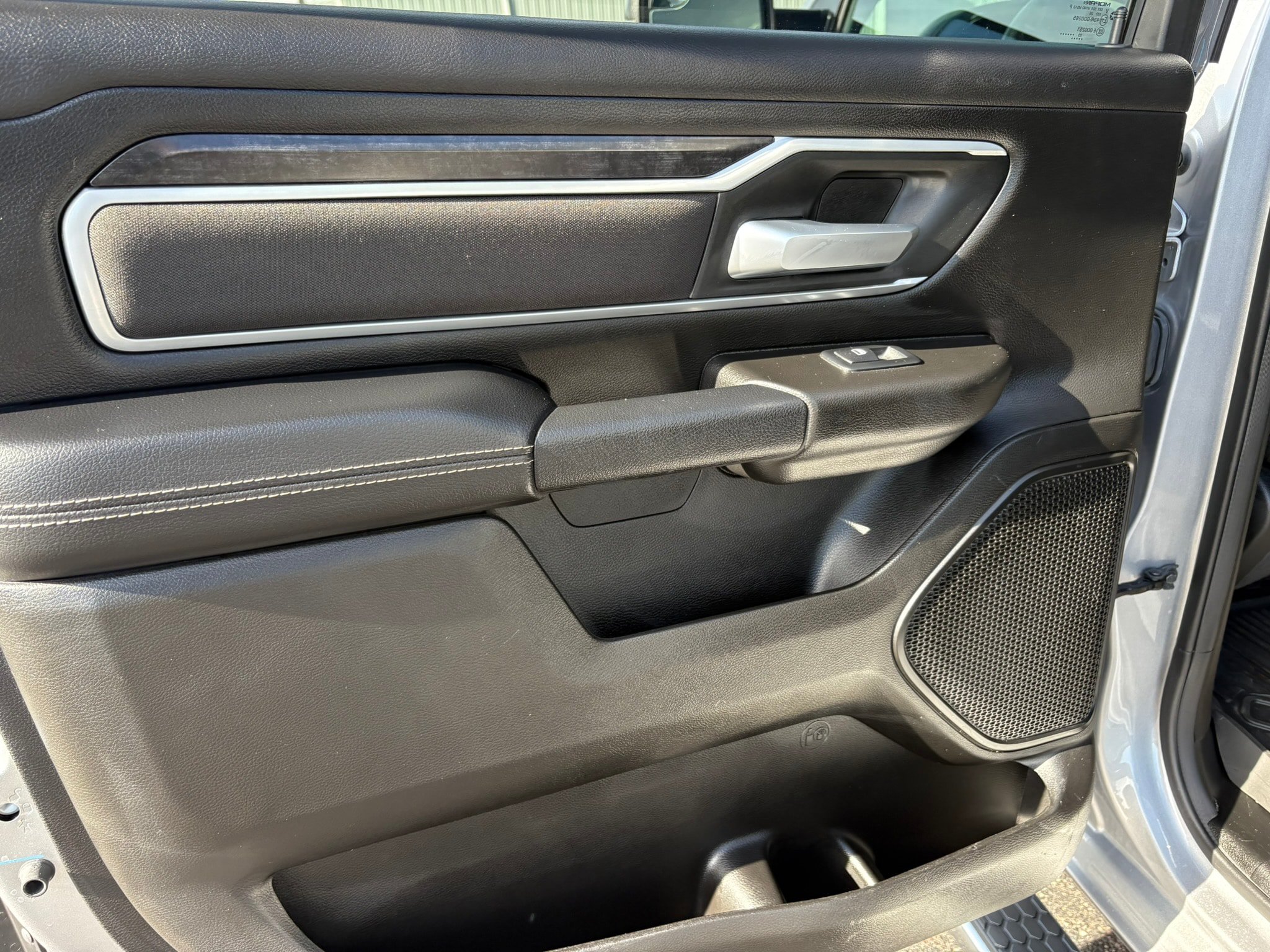 Used 2023 RAM 1500 Big Horn AWD/4WD image 34