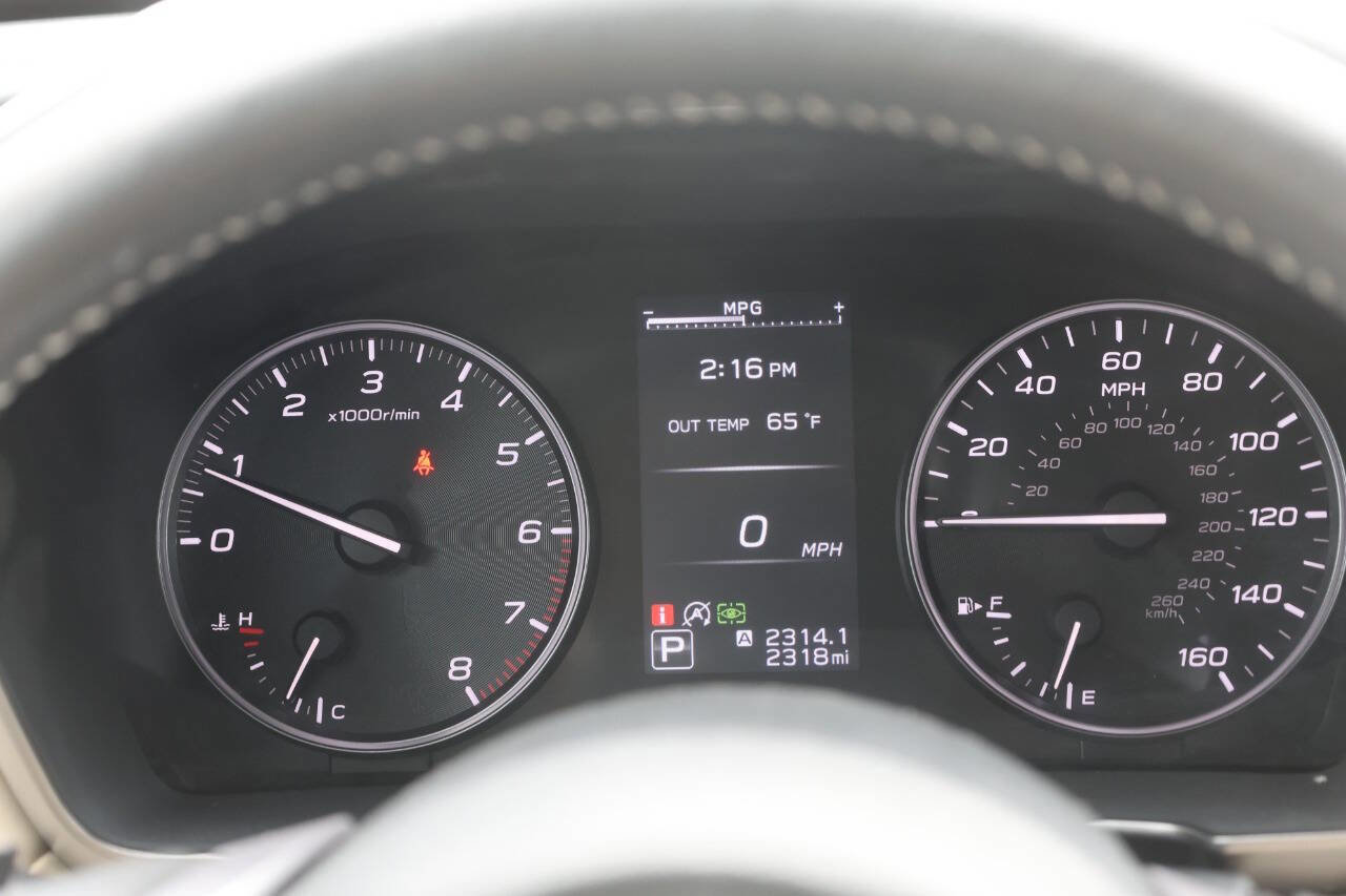 Used 2025 Subaru Legacy Limited AWD/4WD image 19