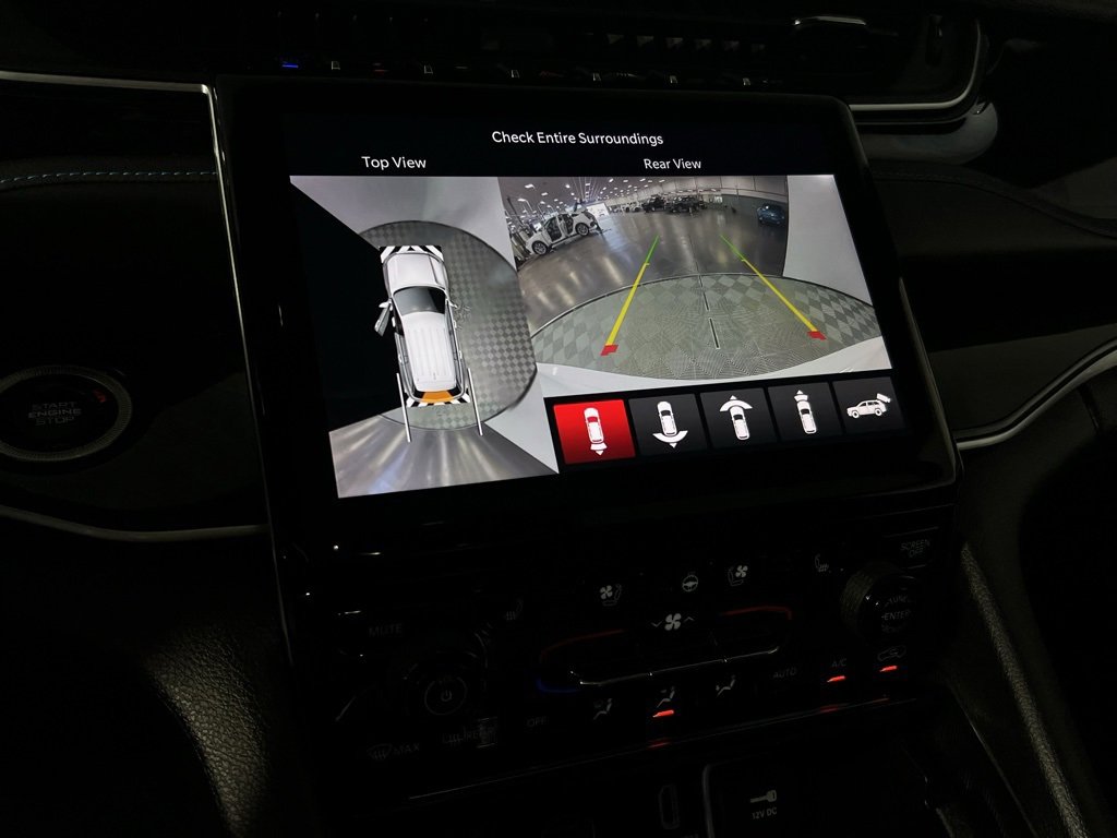 Used 2023 Jeep Grand Cherokee Trailhawk w/ Advanced Protech Group II image 19