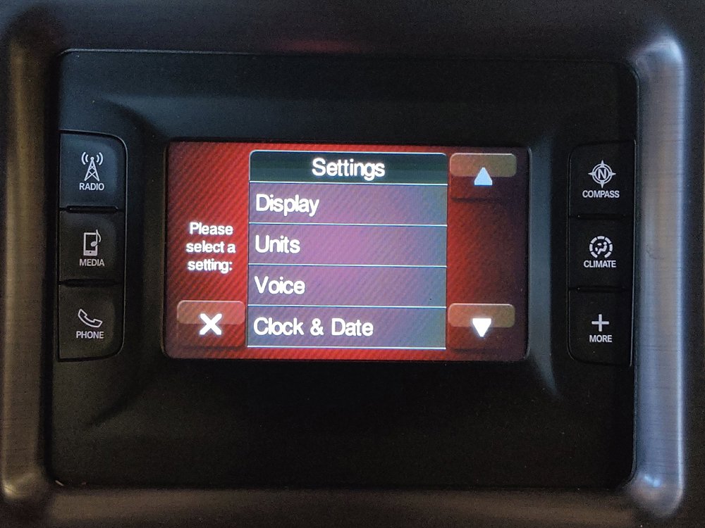 Used 2016 Dodge Challenger SXT RWD image 25