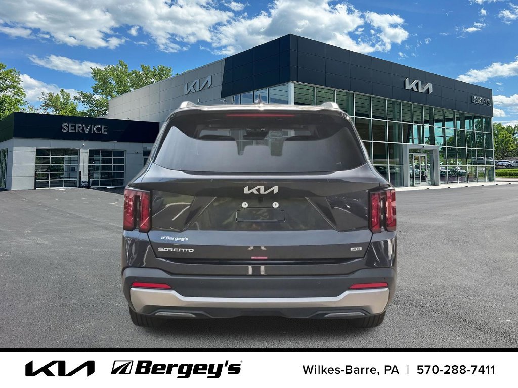 Certified 2026 Kia Sorento S w/ S Panoramic Sunroof Package AWD/4WD image 19