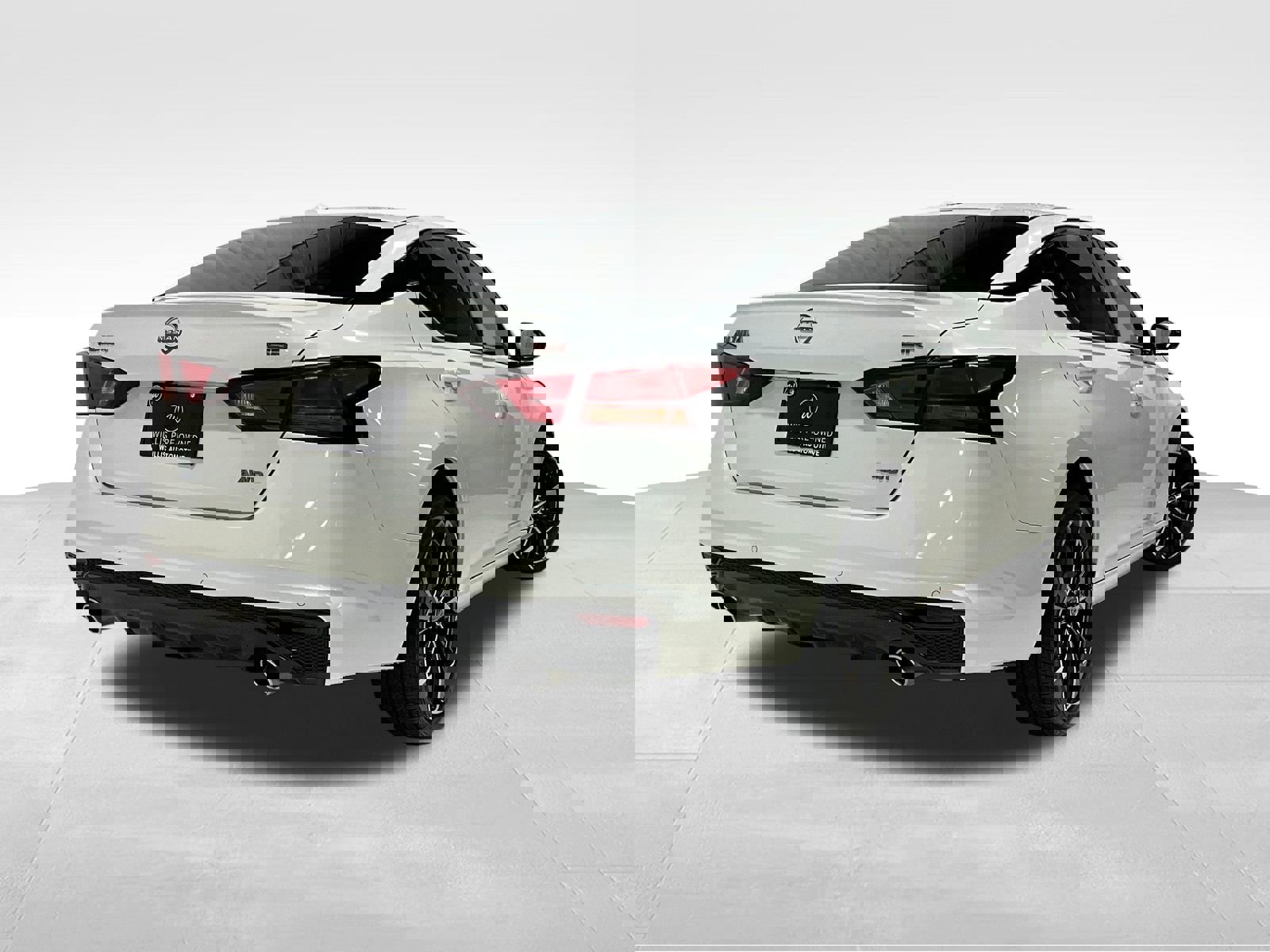 Used 2024 Nissan Altima 2.5 SR image 11