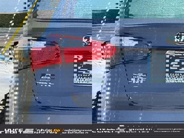 Used 2016 Kia Forte LX w/ LX Popular Plus Package image 9