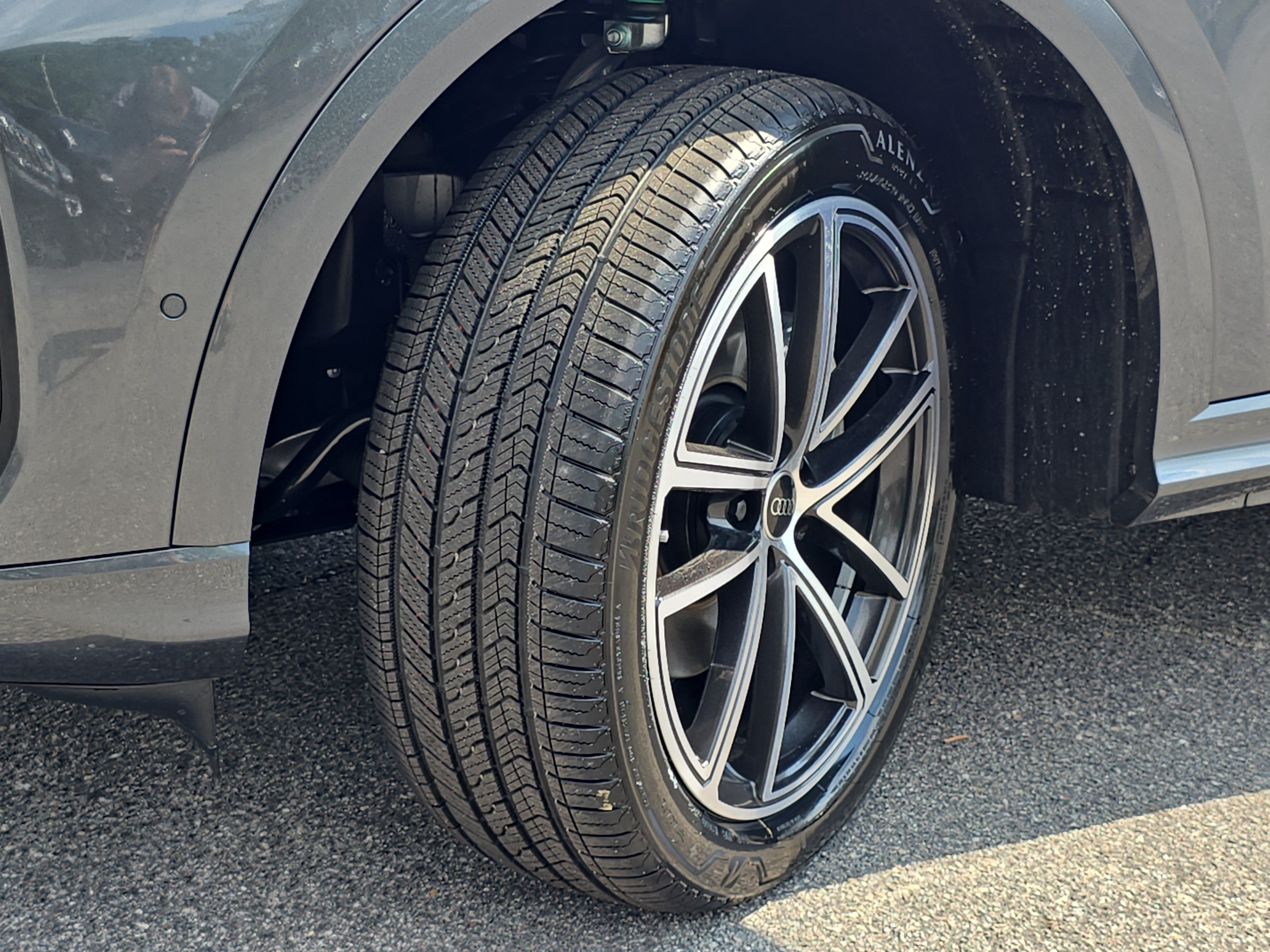 New 2026 Audi Q5 Premium Plus AWD/4WD image 32