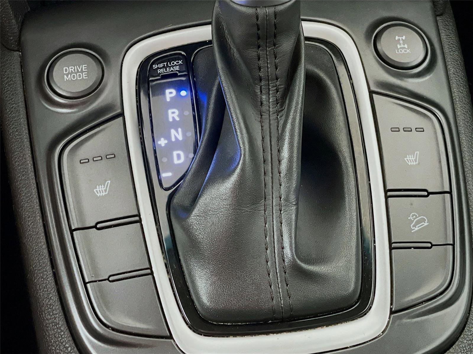 Used 2019 Hyundai Kona Limited AWD/4WD image 23