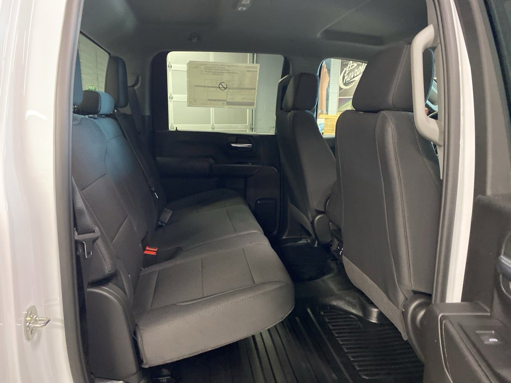 New 2026 GMC Sierra 3500 Pro w/ Convenience Package image 15