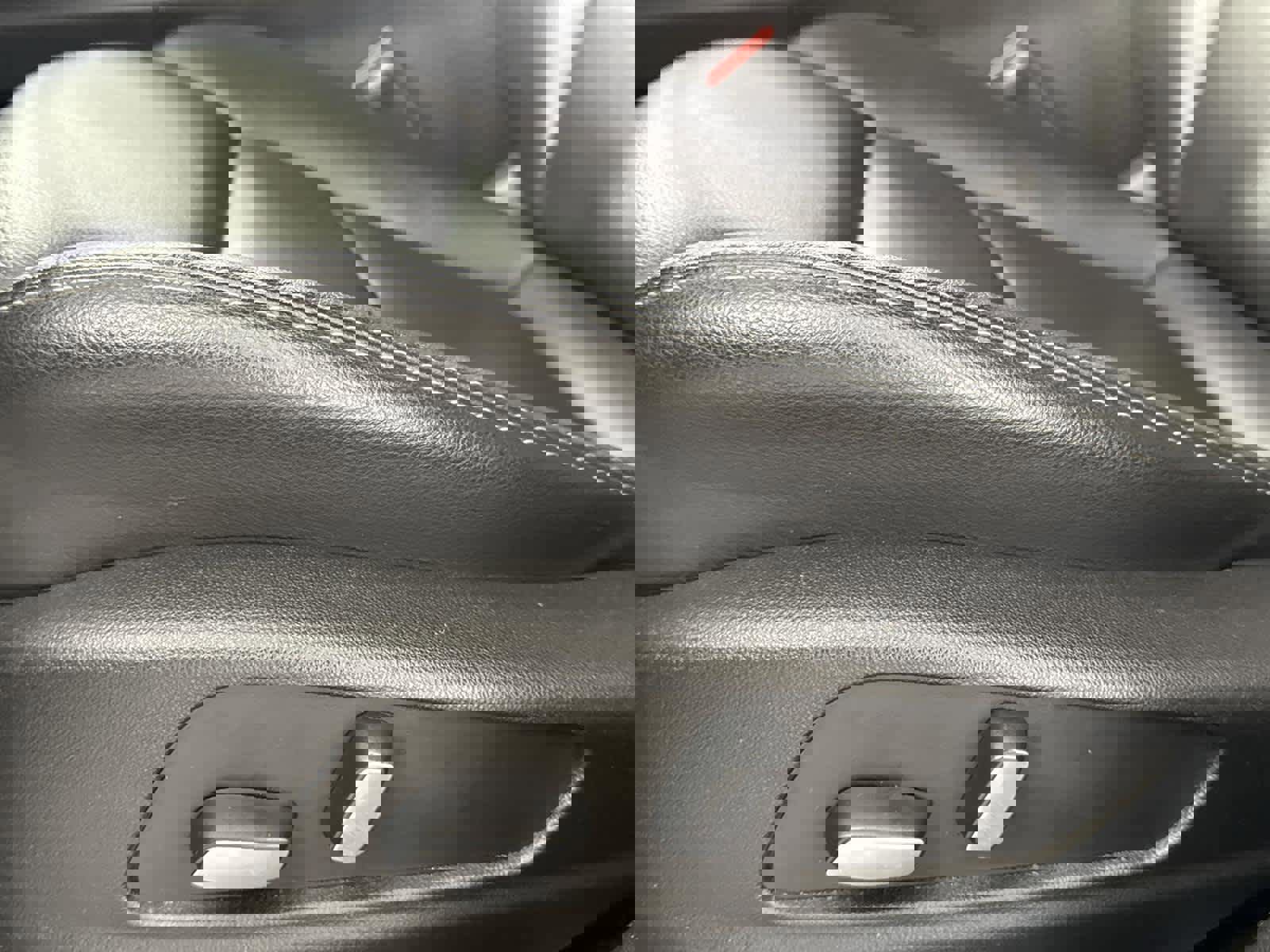 Used 2022 Cadillac XT5 Luxury image 12