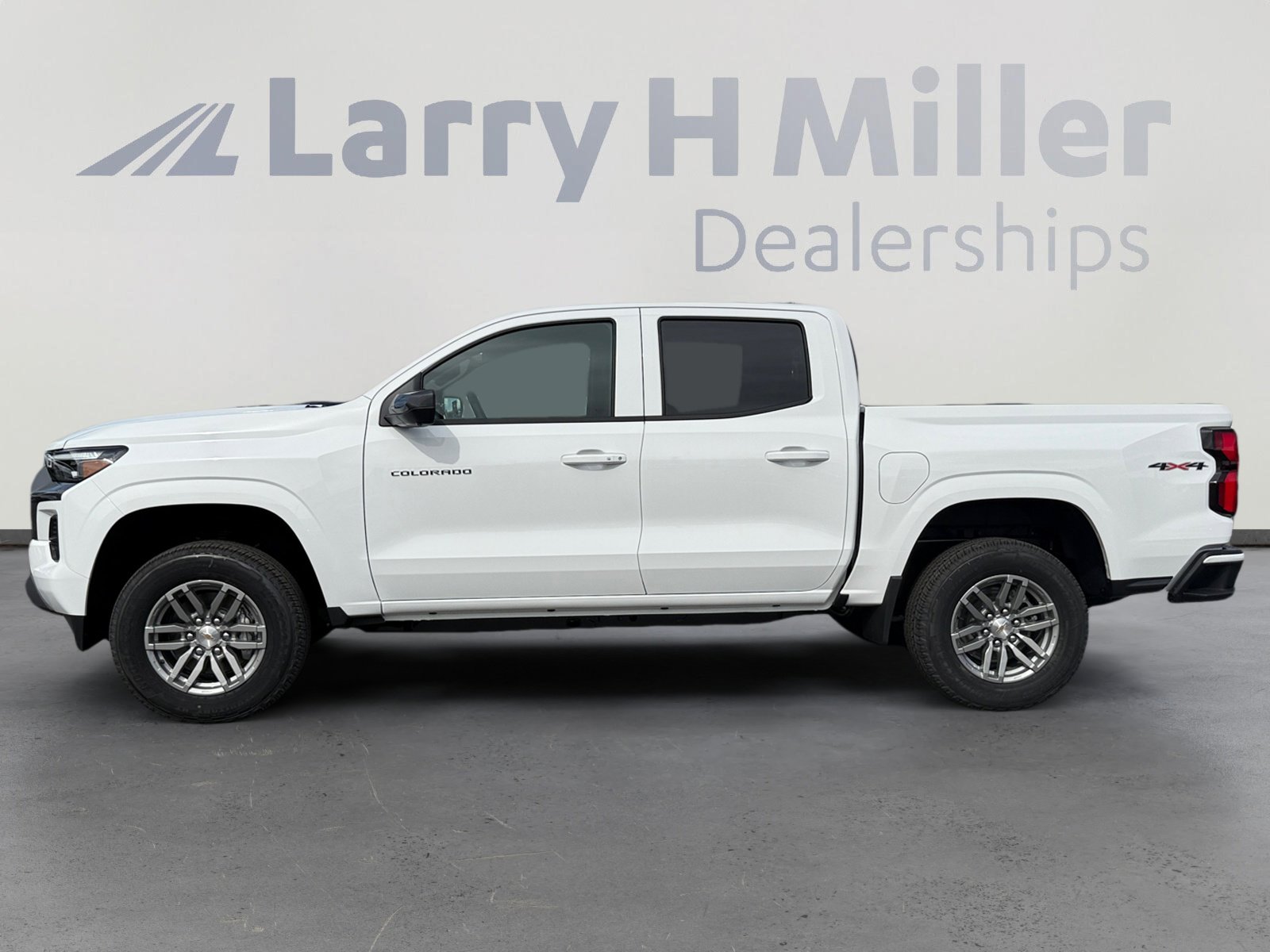 New 2026 Chevrolet Colorado LT w/ LT Convenience Package image 2