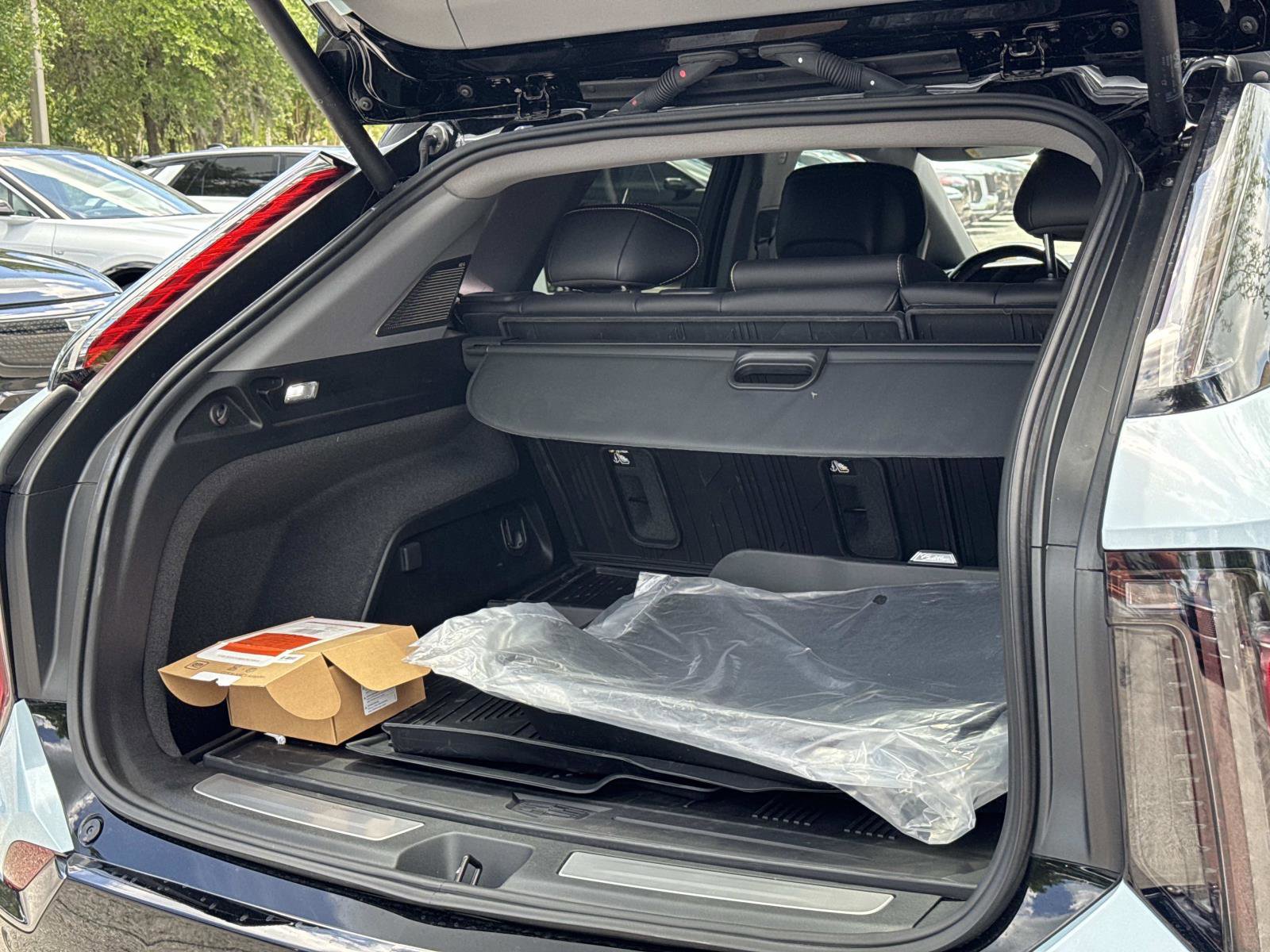 New 2026 Cadillac Optiq Sport 2 w/ LPO, Floor Liner Package RWD image 28