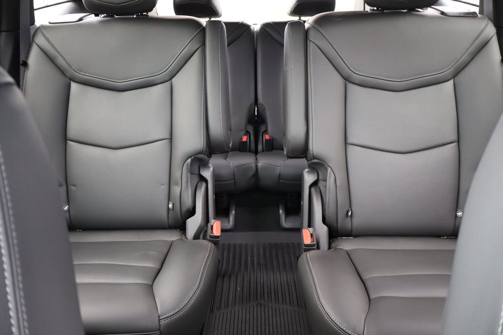 Used 2024 Cadillac XT6 Sport w/ LPO, Floor Liner Package AWD/4WD image 42