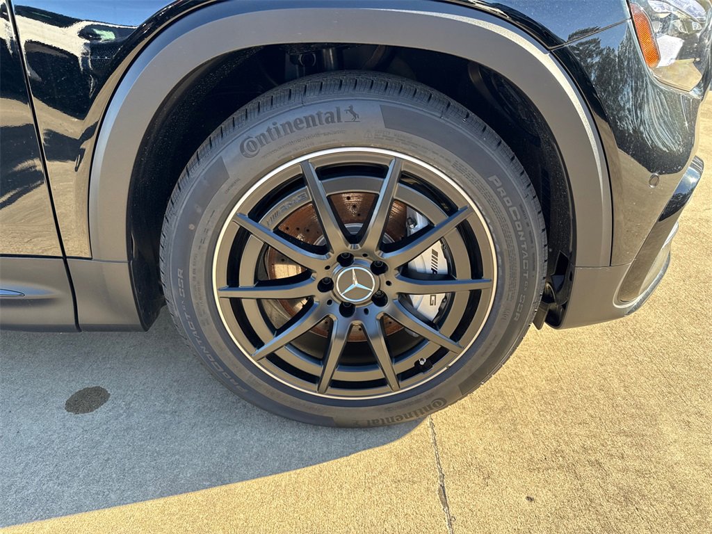 New 2025 Mercedes-Benz GLB 35 AMG 4MATIC image 13