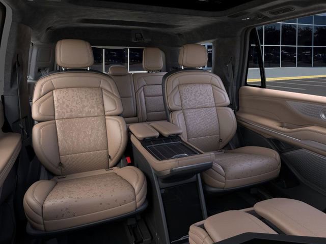 New 2025 Lincoln Navigator Black Label image 11