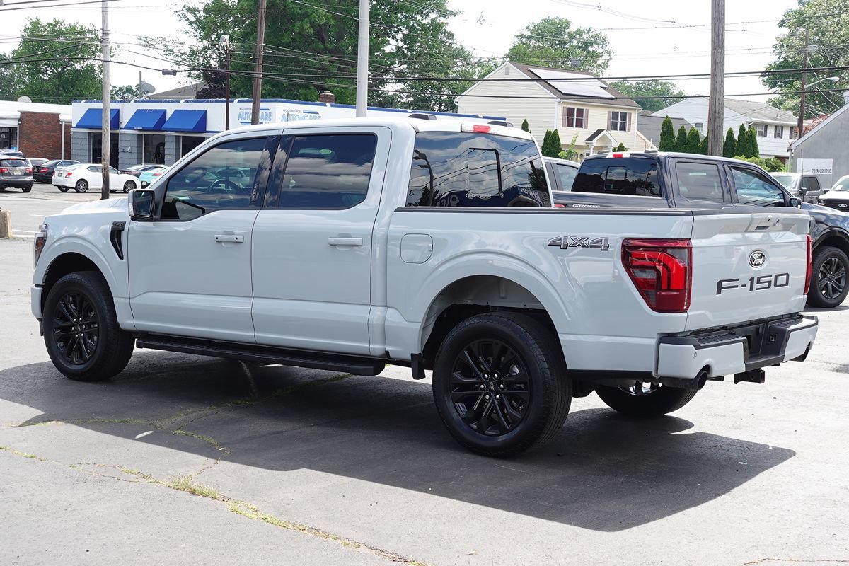Used 2024 Ford F150 Lariat AWD/4WD image 2