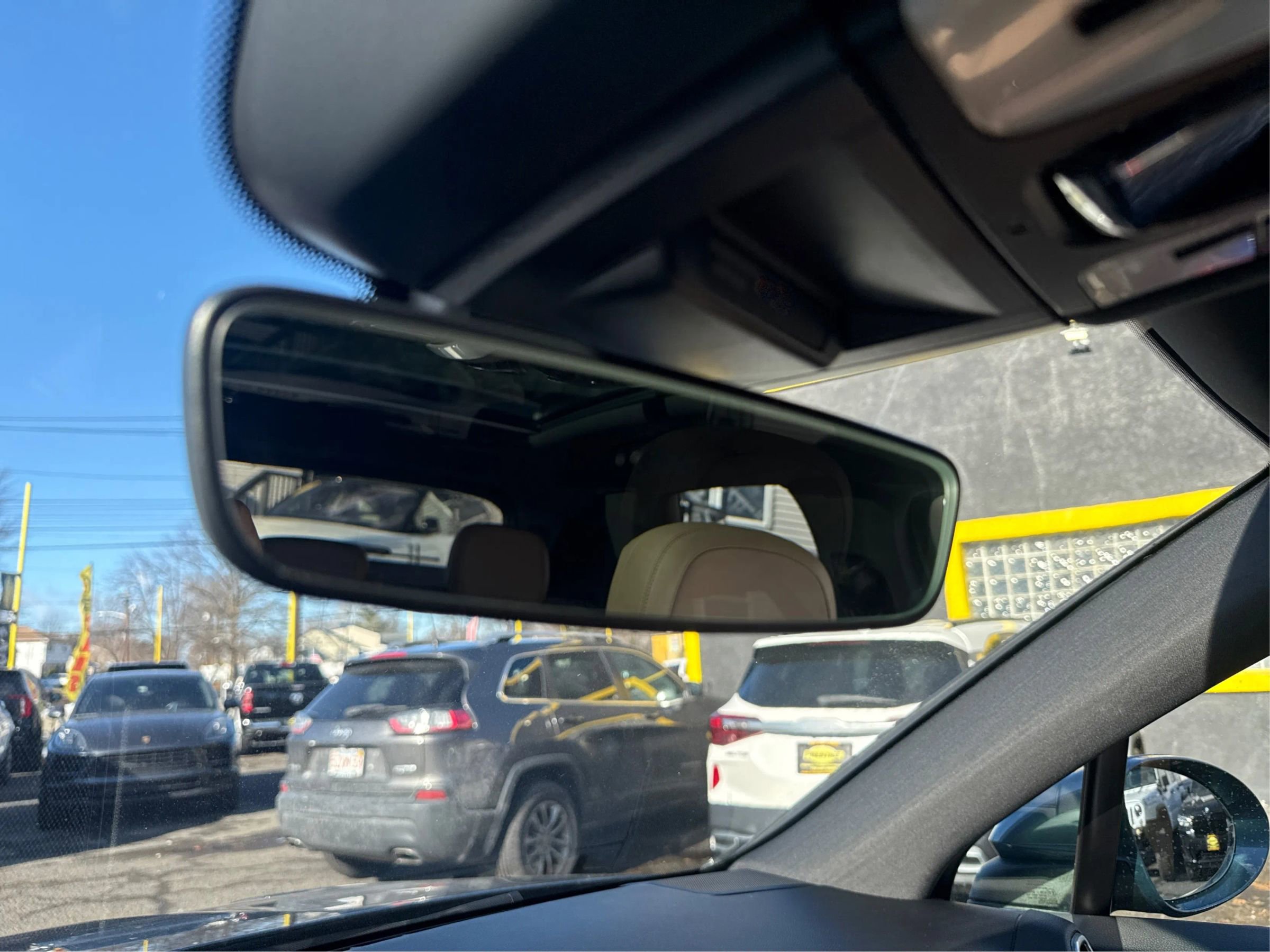 Used 2019 Porsche Cayenne image 16