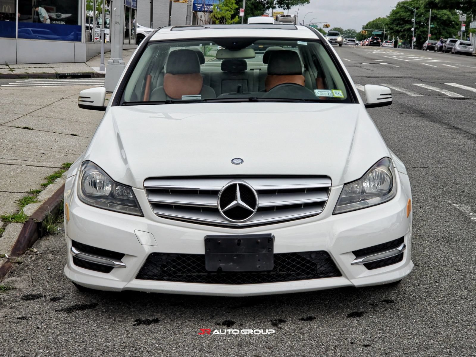 Used 2012 Mercedes-Benz C 300 4MATIC Sedan image 2