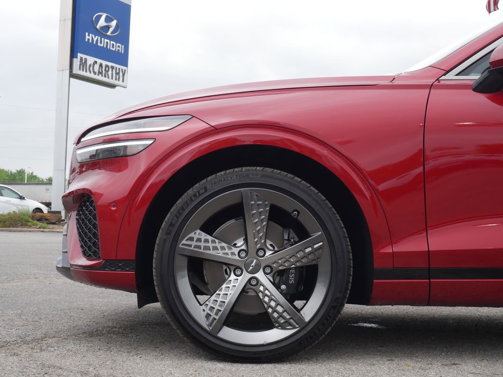 Used 2025 Genesis GV70 3.5T Sport w/ Sport Prestige Package AWD/4WD image 22