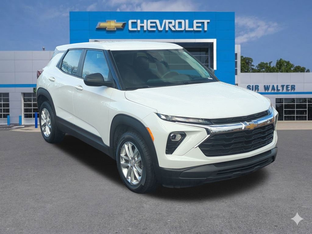 Used 2024 Chevrolet TrailBlazer LS image 8