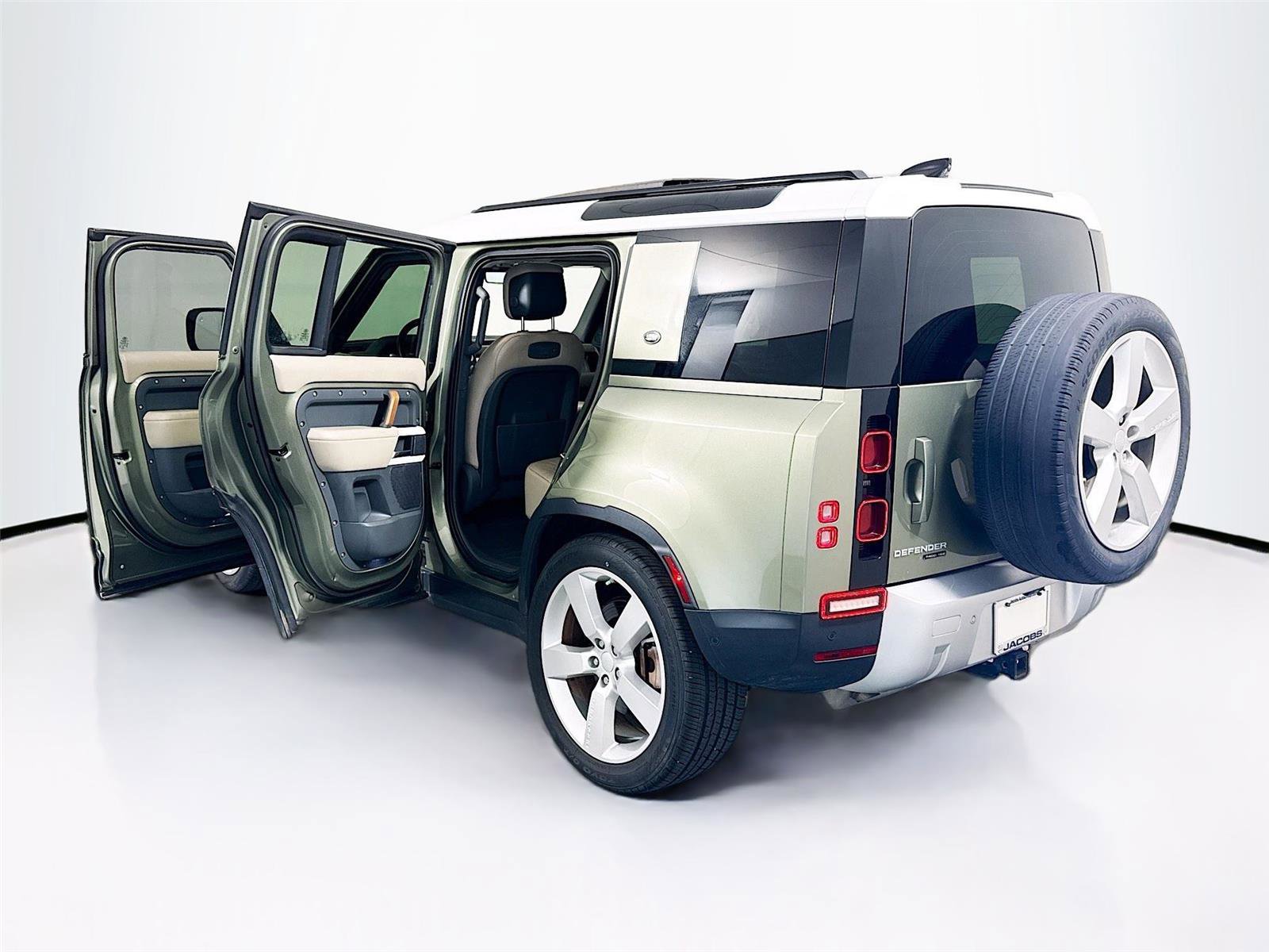 Used 2020 Land Rover Defender 110 HSE AWD/4WD image 43