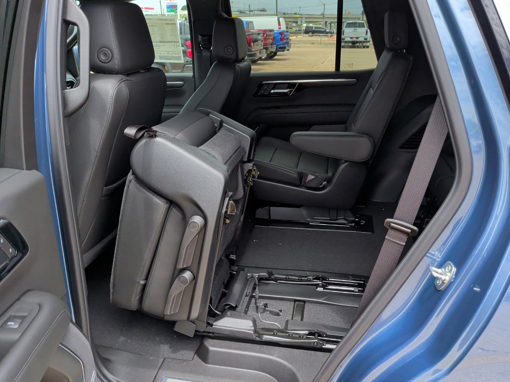 New 2026 Chevrolet Tahoe LT w/ Comfort Package AWD/4WD image 37