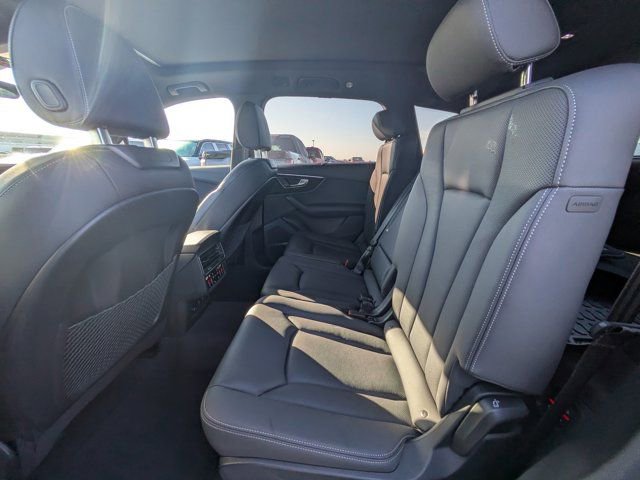 Used 2025 Audi Q7 2.0T Premium Plus w/ Premium Plus Package image 12