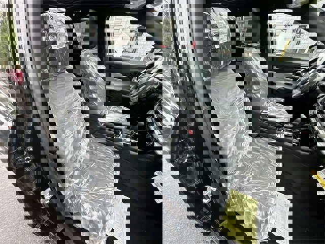 New 2025 Jeep Compass Limited w/ Sun & Sound Group image 14