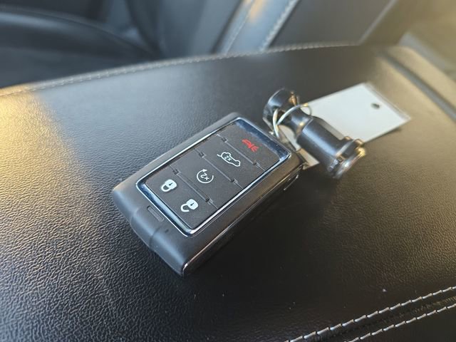 Used 2024 Jeep Grand Cherokee Altitude AWD/4WD image 29