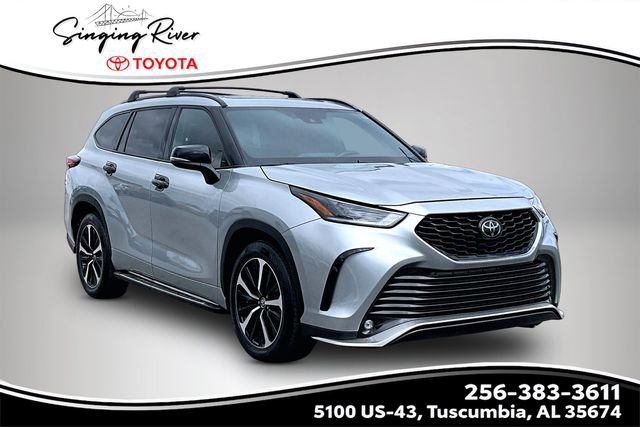 Used 2022 Toyota Highlander XSE image 1