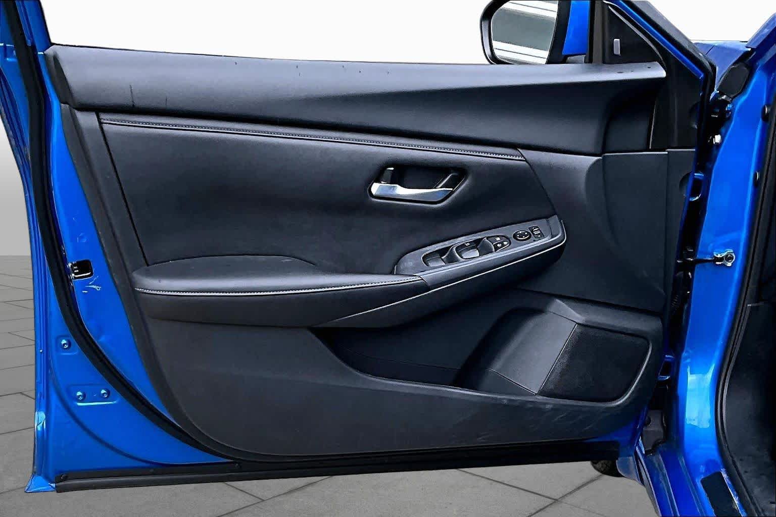 Certified 2024 Nissan Sentra SV FWD image 22