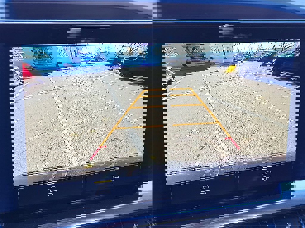 Certified 2025 Chevrolet Silverado 1500 LT image 23