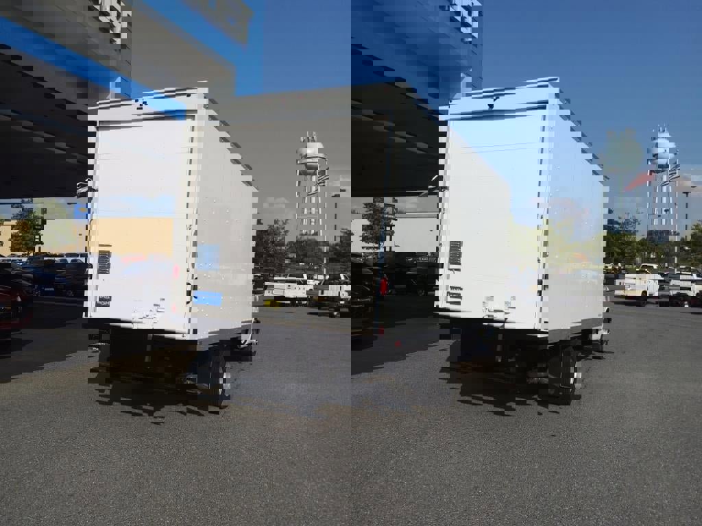 New 2023 Chevrolet Express 3500 w/ Power Convenience Package image 4