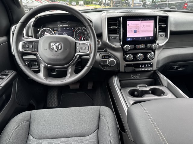 New 2026 RAM 1500 Express AWD/4WD image 22