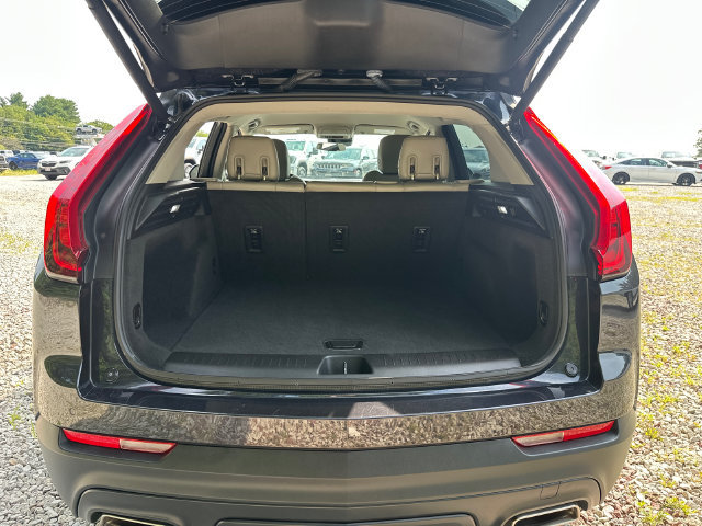 Certified 2023 Cadillac XT4 Luxury w/ Driver Awareness Package AWD/4WD image 12