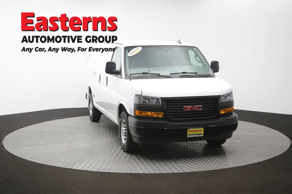 Used 2020 GMC Savana 3500 w/ Driver Convenience Package RWD image 51