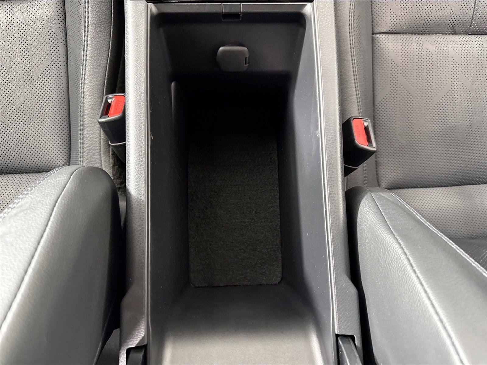 Certified 2025 Toyota Camry XSE FWD image 32