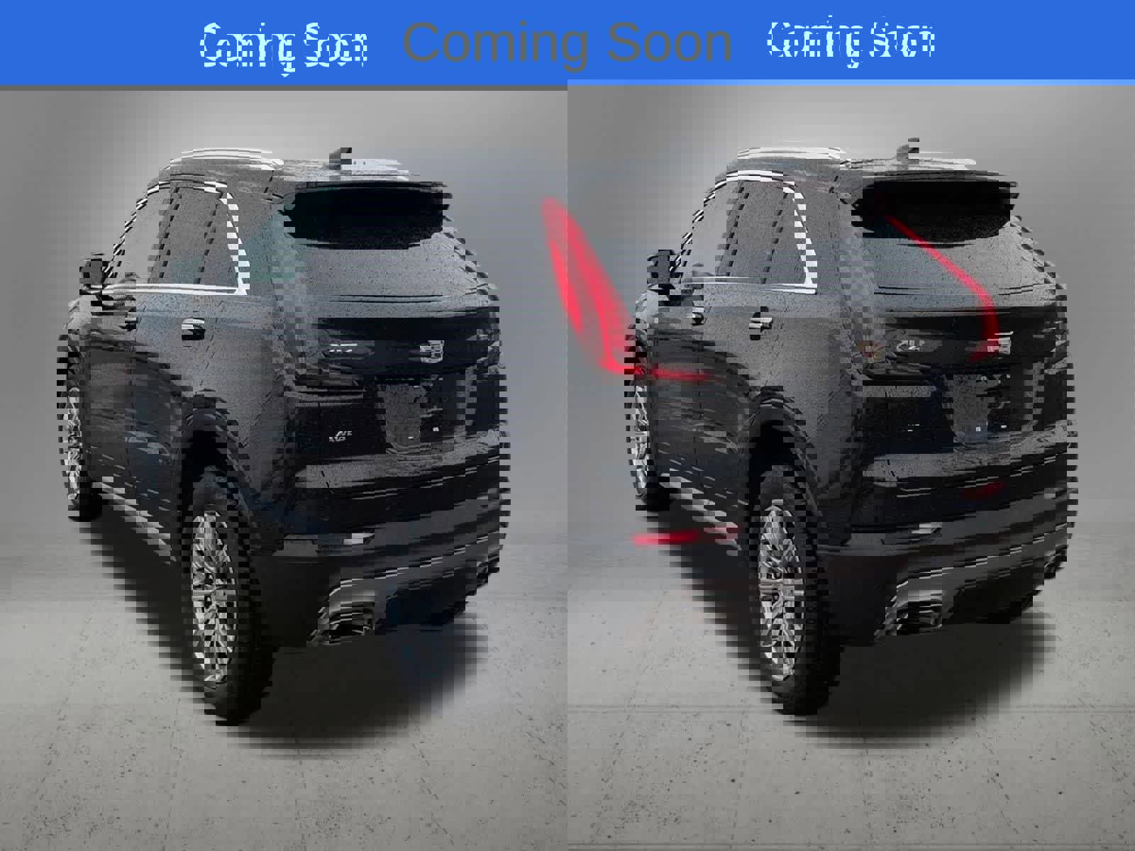 Used 2023 Cadillac XT4 Premium Luxury w/ Cold Weather Package image 4