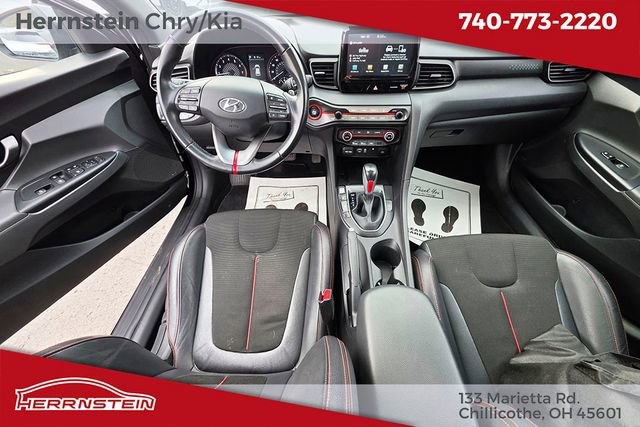 Used 2019 Hyundai Veloster 2.0 Premium image 12