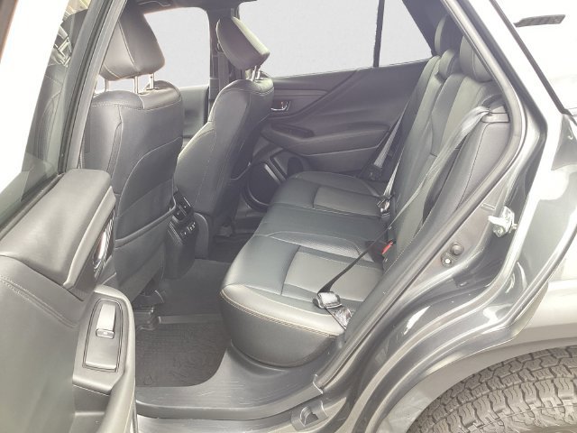 Used 2022 Subaru Outback Wilderness AWD/4WD image 13