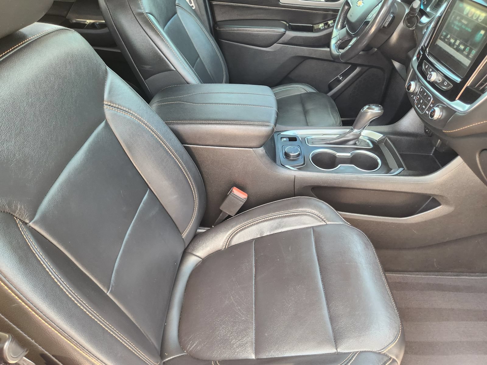 Used 2019 Chevrolet Traverse LT FWD image 15